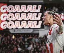 巴塞罗那中场核心 巴塞罗那中场核心