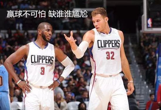 C7娱乐下载-保罗大比分击败对手，小组出线形势大好