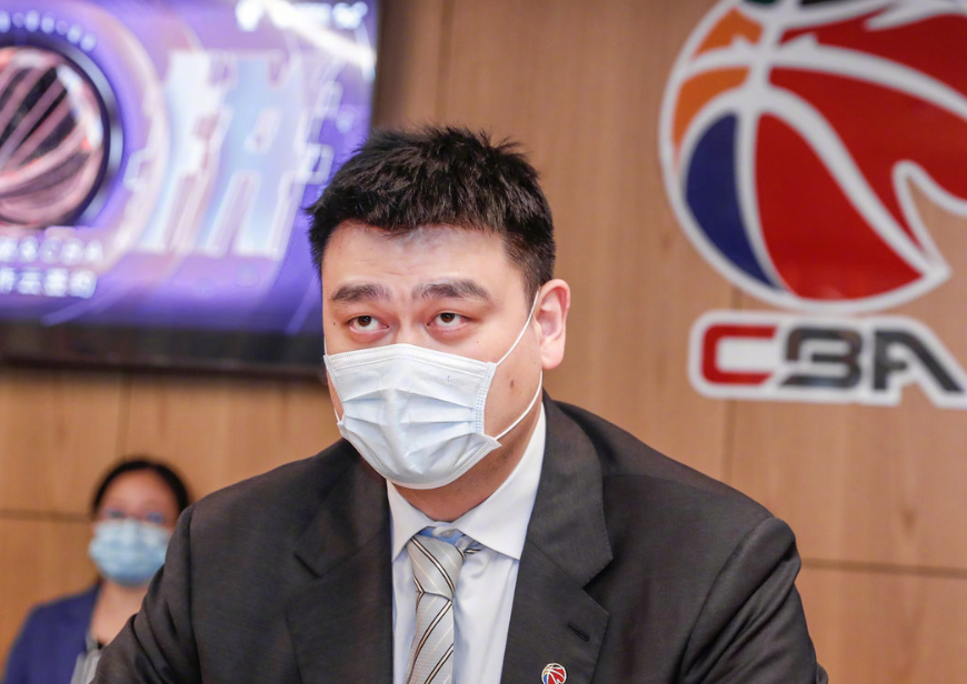 C7娱乐APP-日本篮球明星人气飙升，支持者们疯狂呼喊(日本篮球球员名单)